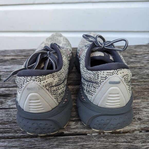 Brooks Women's Adrenaline GTS 21 Running Shoe - Ombre/Lavender/Metallic size 11 - Picture 8 of 9